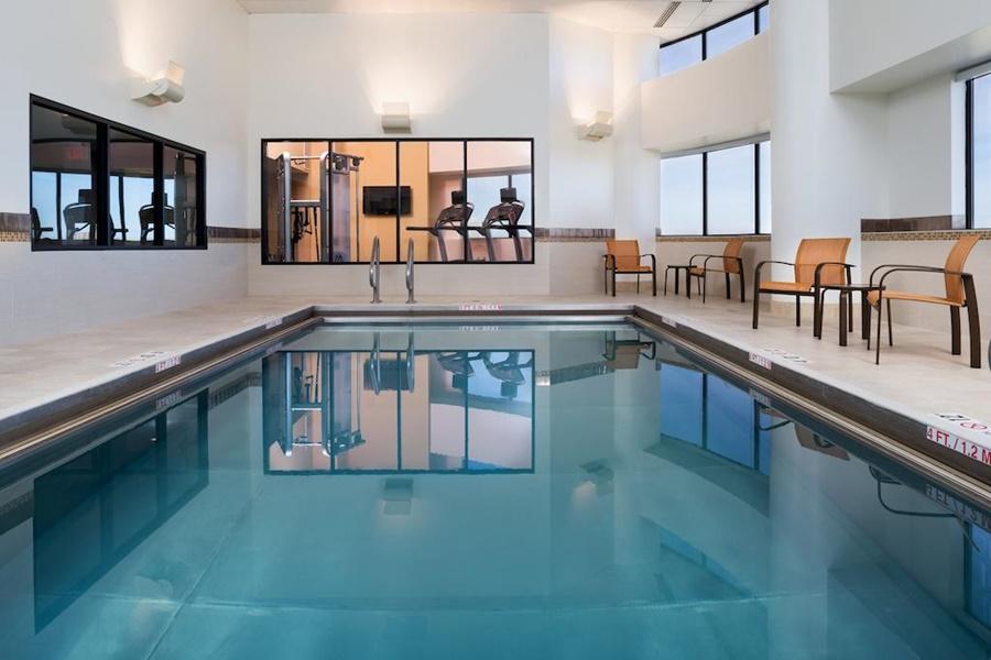 Courtyard By Marriott Minneapolis Downtown Bagian luar foto