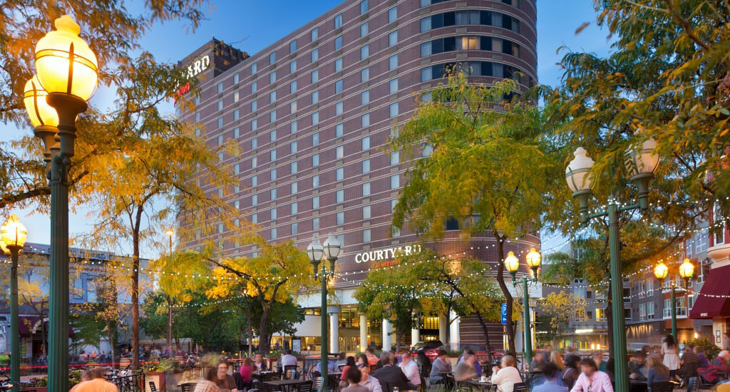 Courtyard By Marriott Minneapolis Downtown Bagian luar foto